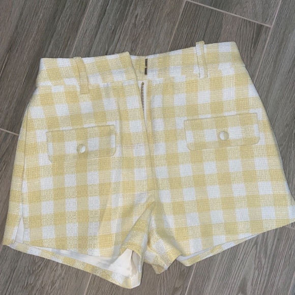 Revolve Camila Coelho Clarisse Shorts - Picture 2 of 4